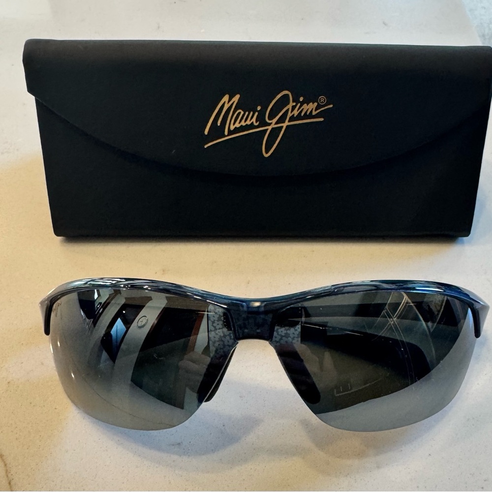 Maui Jim “Hot Sands” Blue Frame Sunglasses
